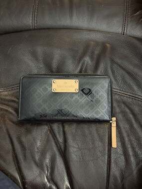 Kate Spade Four Spades Zip Around Continental Wallet in Black Patent Leather